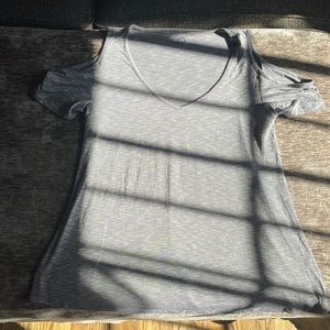 NWT SO Top with cold shoulder detail